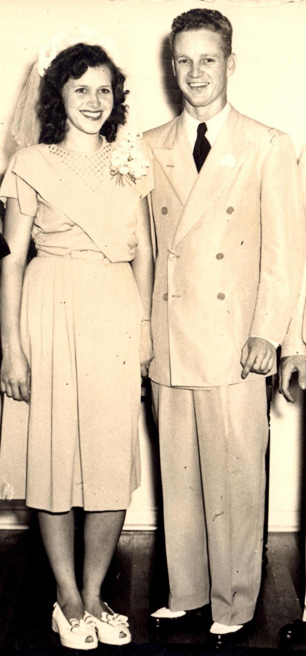 DNA test leads sisters to meet 70 years later